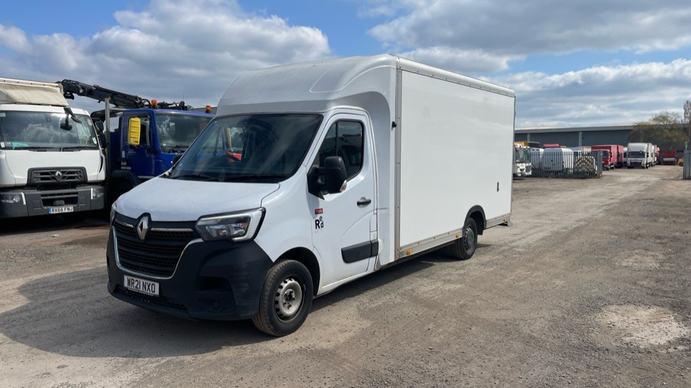 RENAULT MASTER 35 2.3 - Furgone box: foto 2 RENAULT MASTER 35 2.3 - Furgone box: foto 2