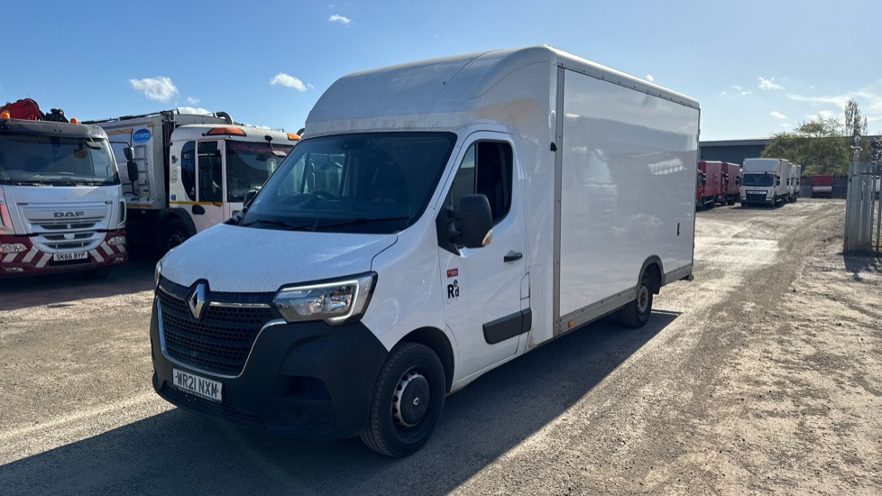 RENAULT MASTER 35 2.3 - Furgone box: foto 2 RENAULT MASTER 35 2.3 - Furgone box: foto 2