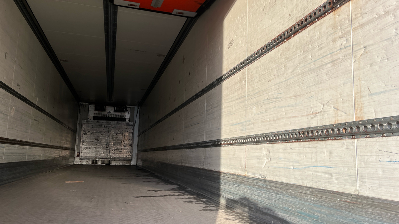 Rimorchio SCHMITZ FRIDGE BOX: foto 8 Rimorchio SCHMITZ FRIDGE BOX: foto 8