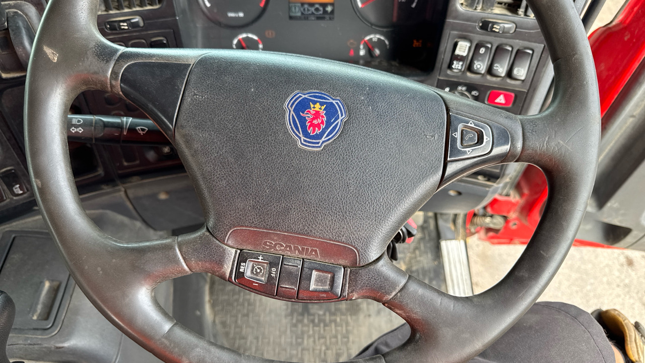 Autocarro ribaltabile SCANIA P 360: foto 18
