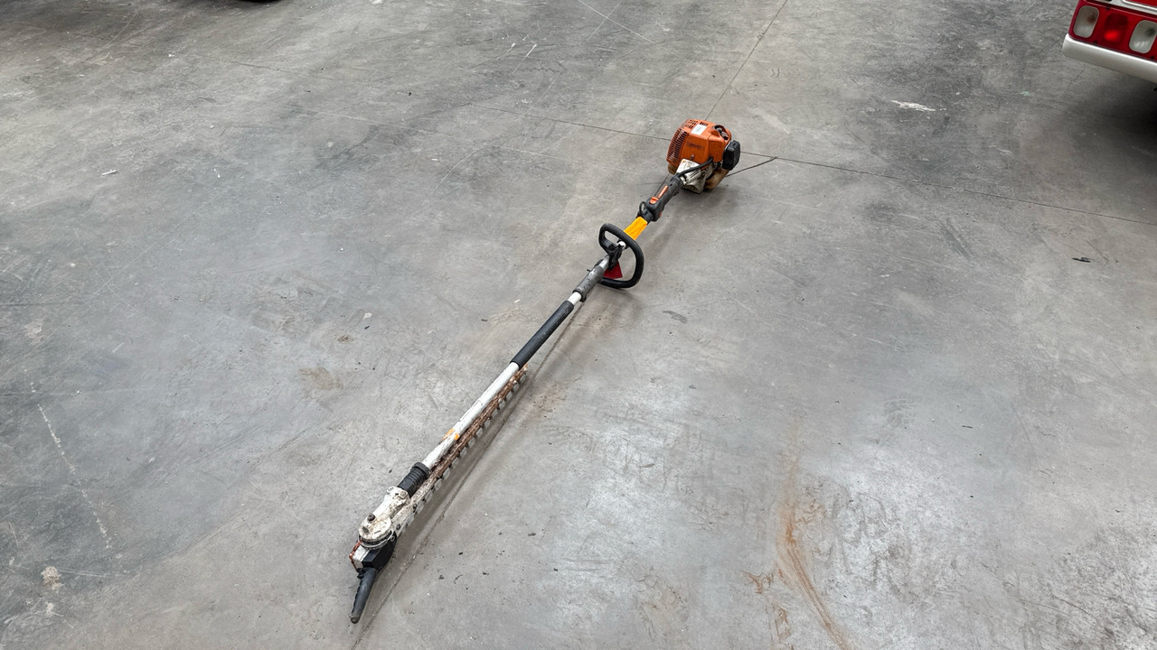 STIHL HEDGE CUTTER - Attrezzatura da costruzione: foto 2 STIHL HEDGE CUTTER - Attrezzatura da costruzione: foto 2
