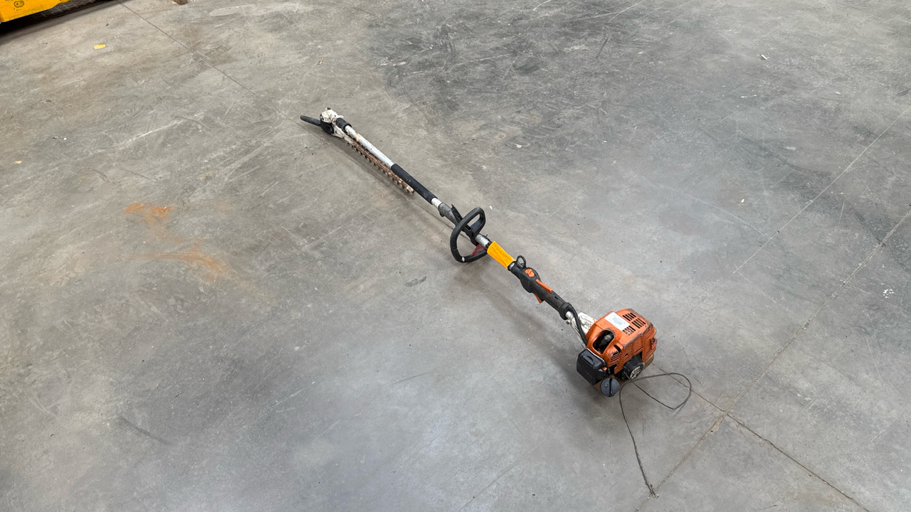 STIHL HEDGE CUTTER - Attrezzatura da costruzione: foto 1 STIHL HEDGE CUTTER - Attrezzatura da costruzione: foto 1