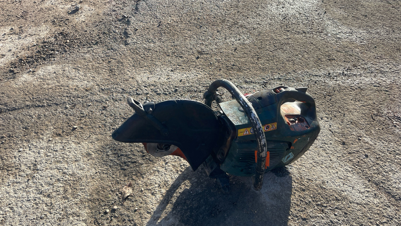 STIHL TS420 - Attrezzatura da costruzione: foto 2 STIHL TS420 - Attrezzatura da costruzione: foto 2