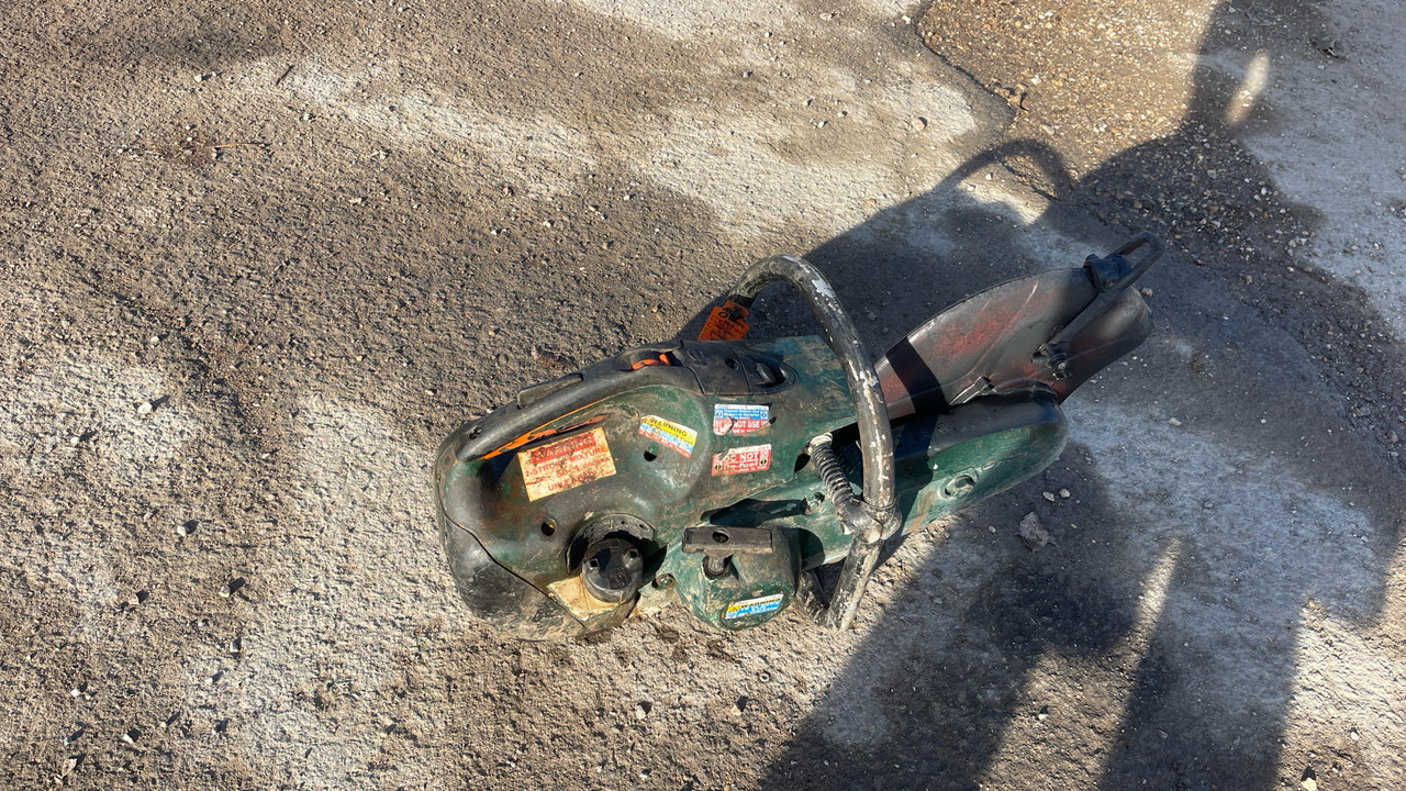 STIHL TS420 - Attrezzatura da costruzione: foto 4 STIHL TS420 - Attrezzatura da costruzione: foto 4