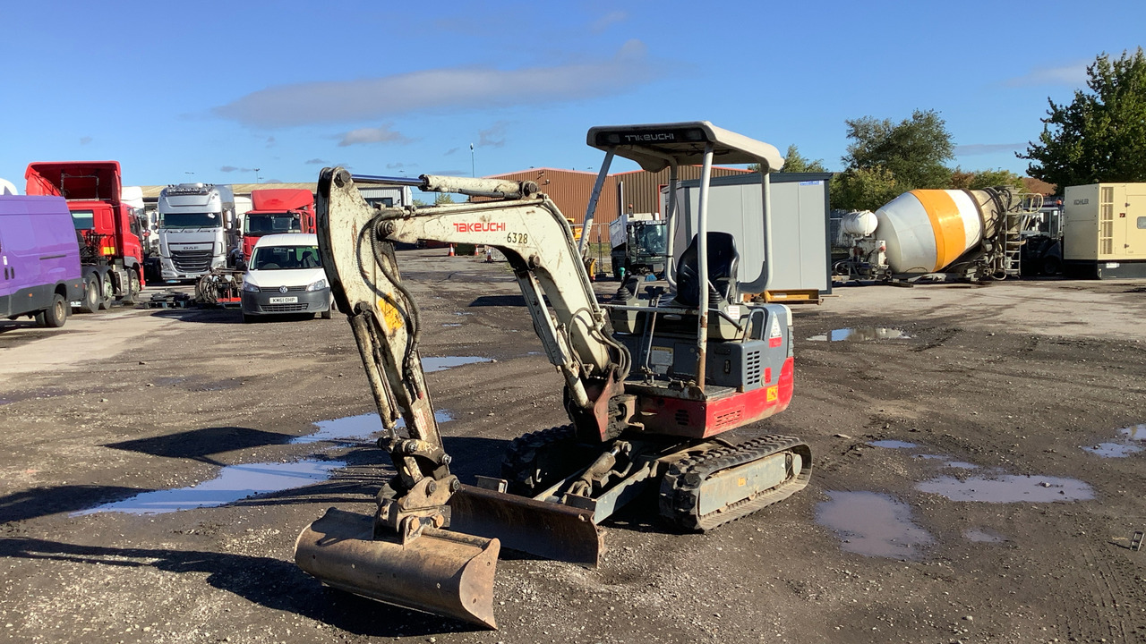 TAKEUCHI TB219 - Miniescavatore: foto 1 TAKEUCHI TB219 - Miniescavatore: foto 1