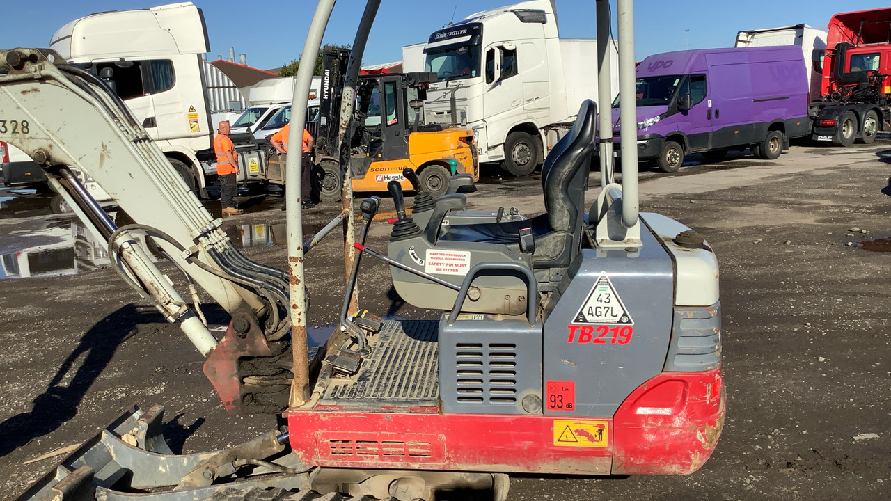 TAKEUCHI TB219 - Miniescavatore: foto 5 TAKEUCHI TB219 - Miniescavatore: foto 5