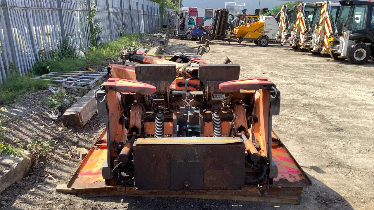 TERBERG TWIN BIN LIFT - Attrezzatura da costruzione: foto 4 TERBERG TWIN BIN LIFT - Attrezzatura da costruzione: foto 4