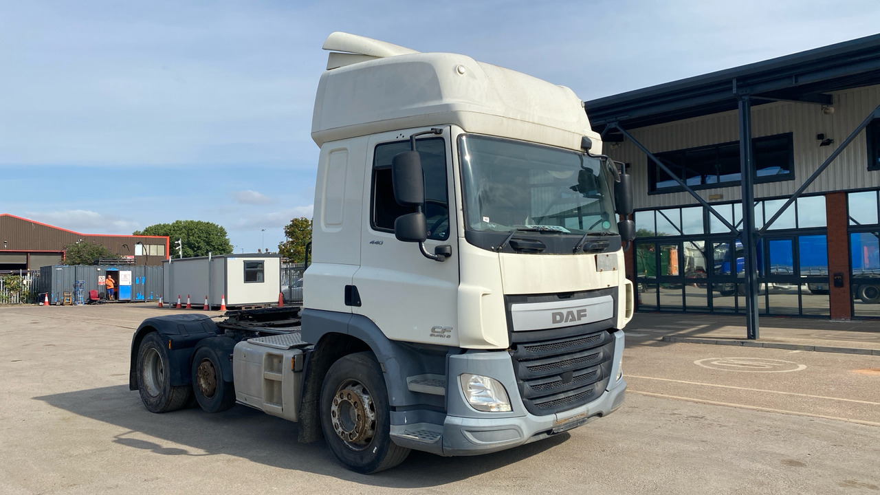 DAF CF 440 - Trattore stradale: foto 1 DAF CF 440 - Trattore stradale: foto 1