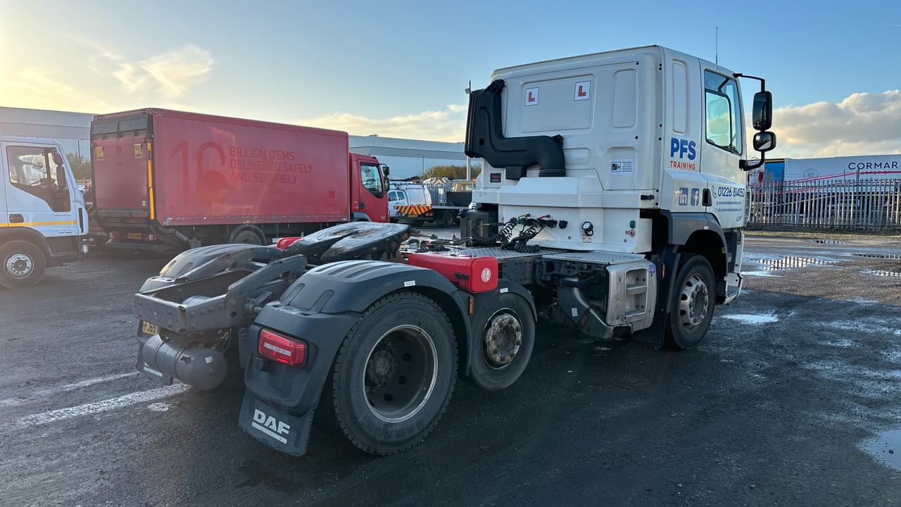 DAF CF 450 - Trattore stradale: foto 4 DAF CF 450 - Trattore stradale: foto 4