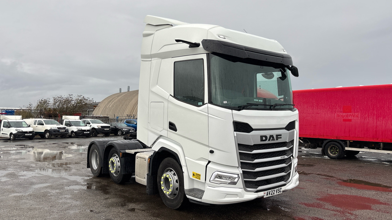 DAF XF 530 - Trattore stradale: foto 1 DAF XF 530 - Trattore stradale: foto 1