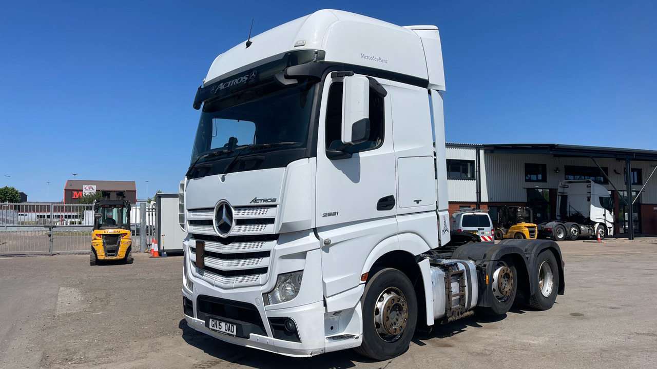MERCEDES-BENZ ACTROS 2551 - Trattore stradale: foto 2 MERCEDES-BENZ ACTROS 2551 - Trattore stradale: foto 2