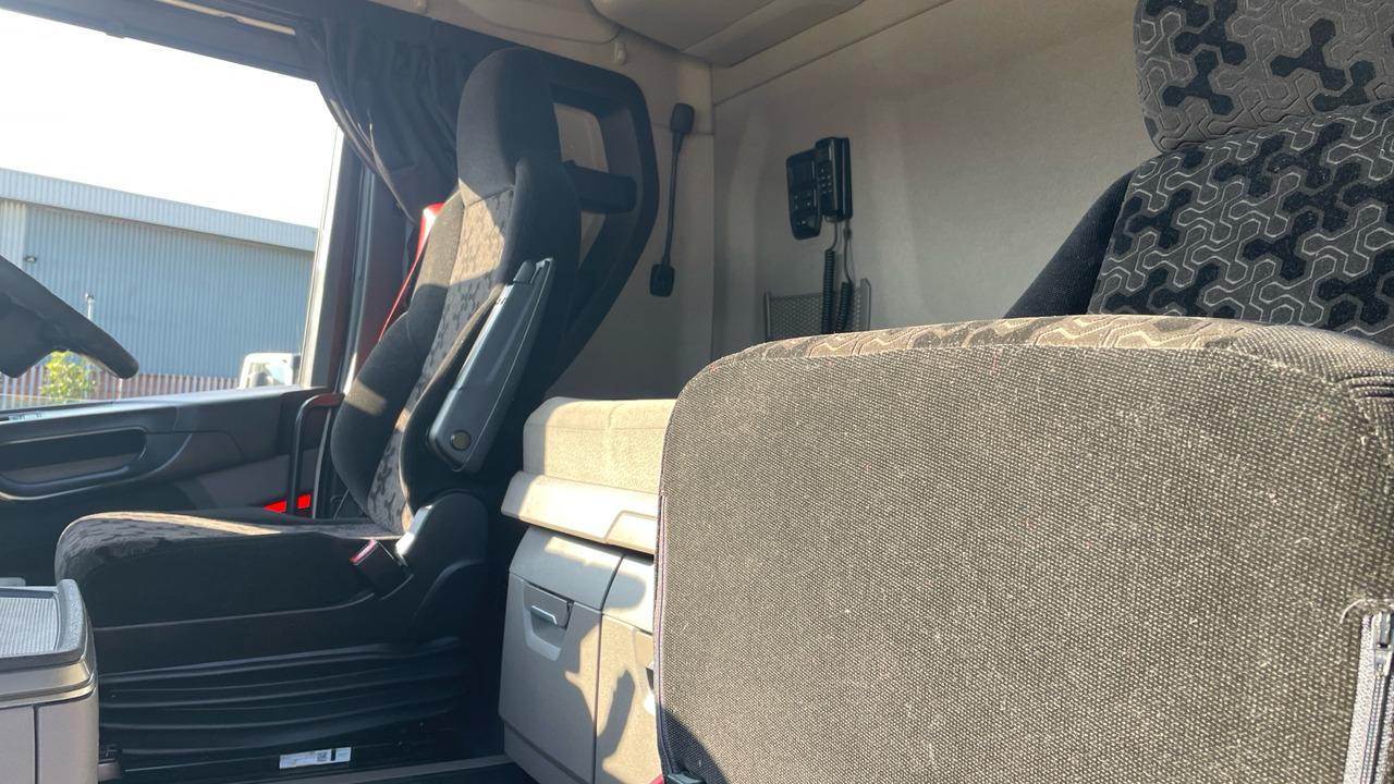 Trattore stradale SCANIA R  450: foto 15