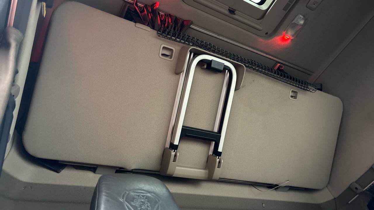 Trattore stradale SCANIA R 450: foto 22