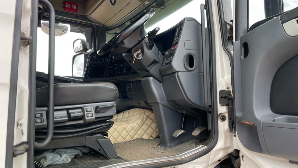 SCANIA R 580 V8 - Trattore stradale: foto 4 SCANIA R 580 V8 - Trattore stradale: foto 4