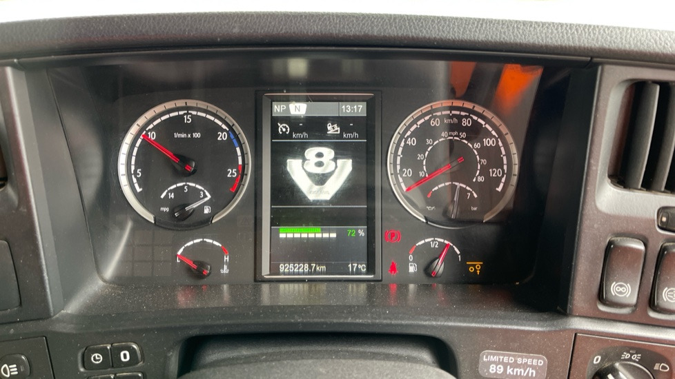 SCANIA R 580 V8 - Trattore stradale: foto 3 SCANIA R 580 V8 - Trattore stradale: foto 3