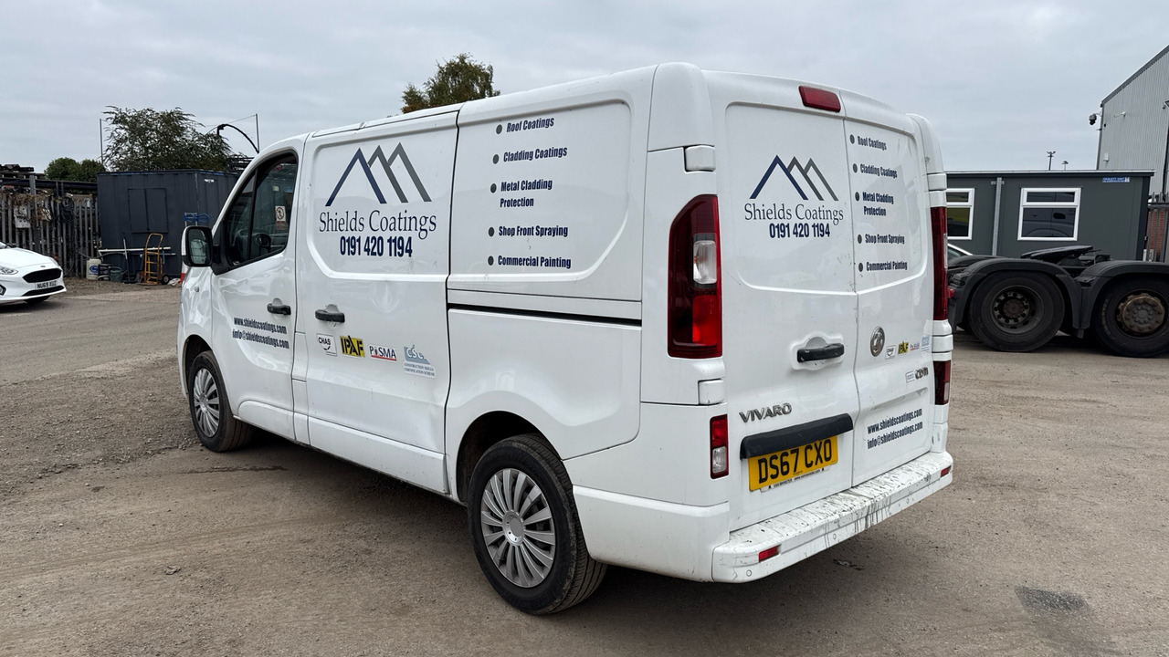 VAUXHALL VIVARO 2700 1.6CDTI 120PS - Furgoncino: foto 3 VAUXHALL VIVARO 2700 1.6CDTI 120PS - Furgoncino: foto 3