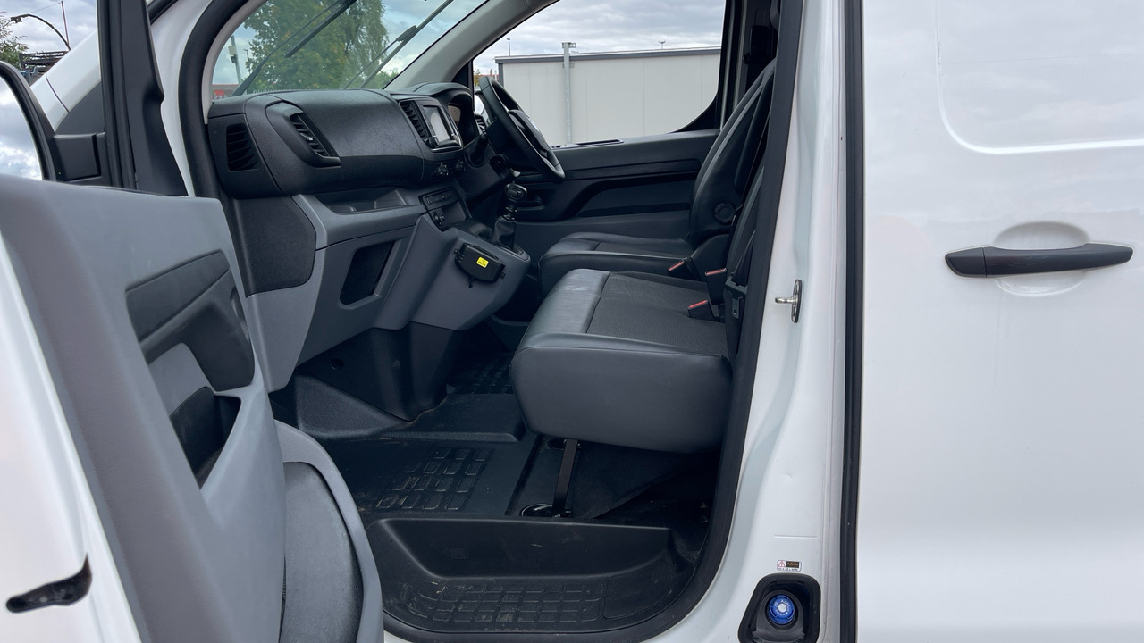 Furgoncino VAUXHALL VIVARO 2900 1.5D 100PS: foto 15