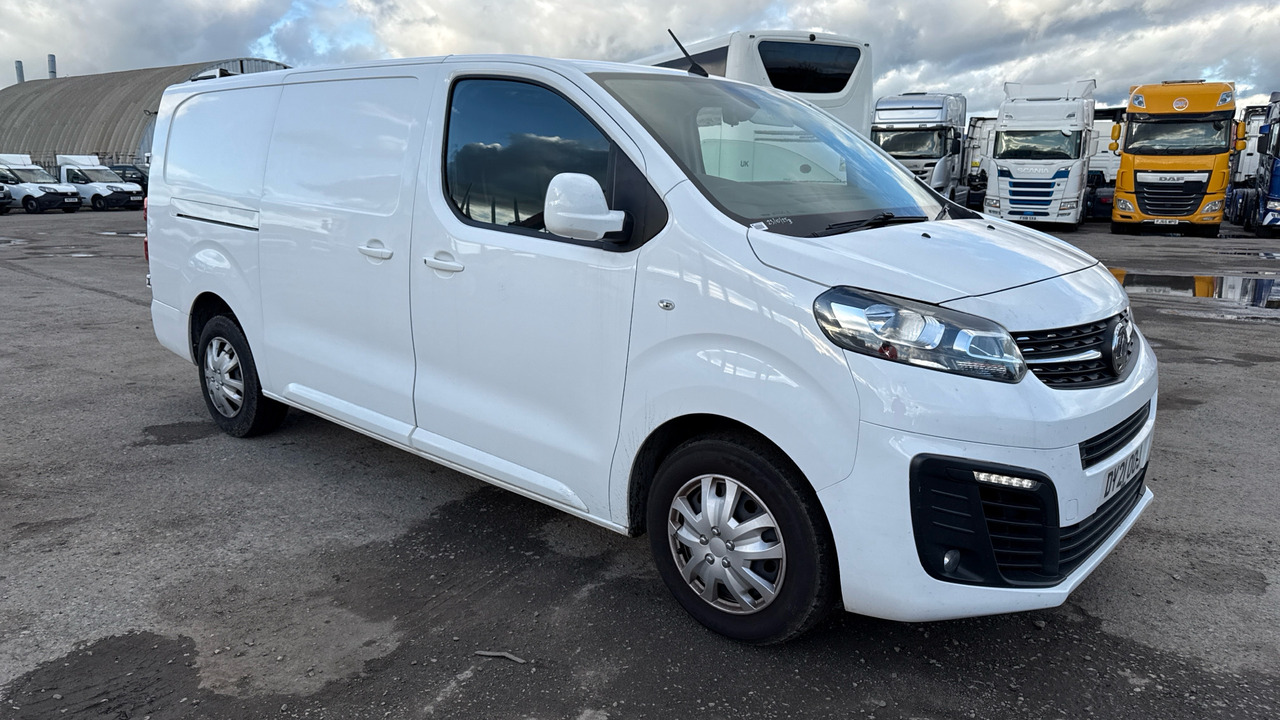 VAUXHALL VIVARO 2900 1.5d 100PS - Furgoncino: foto 1 VAUXHALL VIVARO 2900 1.5d 100PS - Furgoncino: foto 1