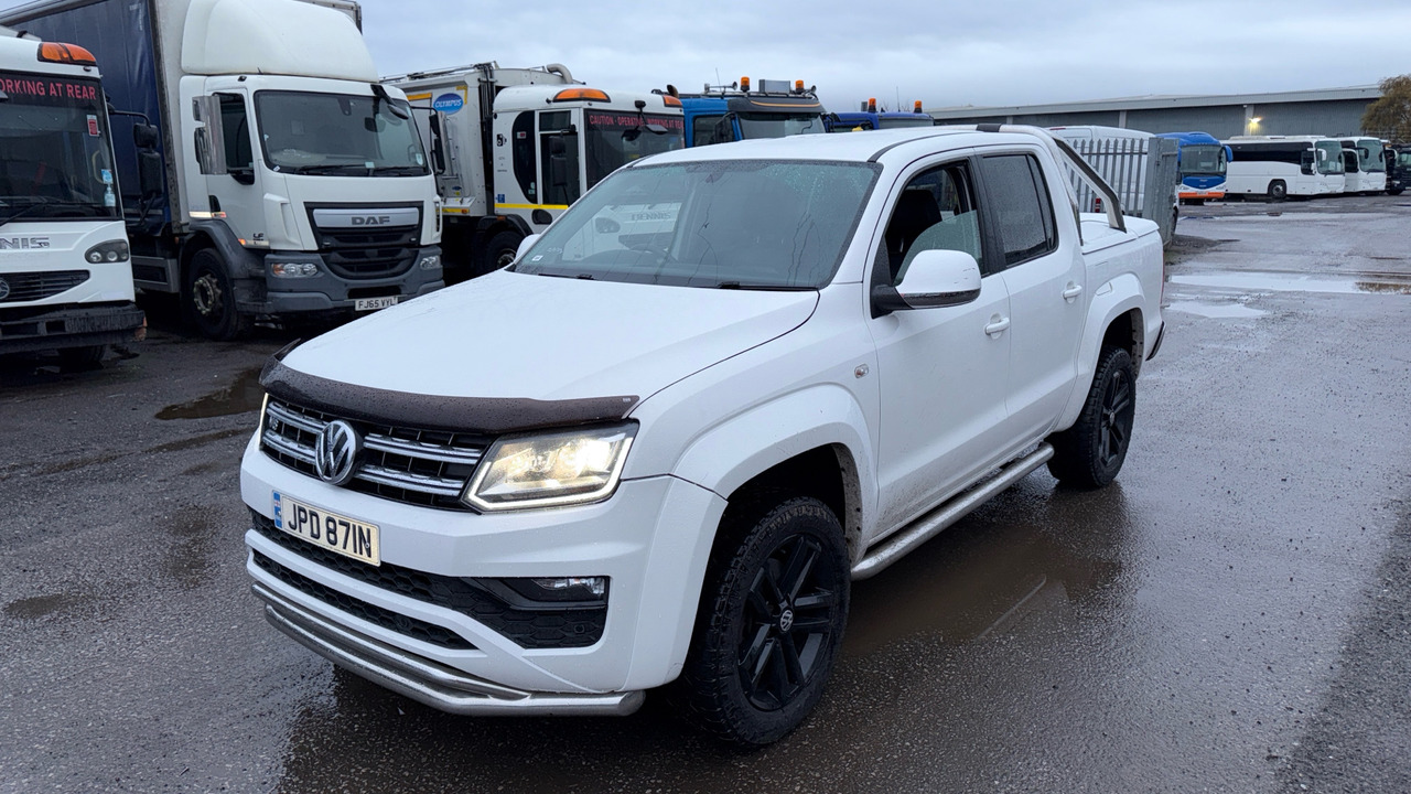 VOLKSWAGEN AMAROK HIGHLINE 3.0 V6 TDI 224PS - Pick-up, Furgone doppia cabina: foto 2 VOLKSWAGEN AMAROK HIGHLINE 3.0 V6 TDI 224PS - Pick-up, Furgone doppia cabina: foto 2