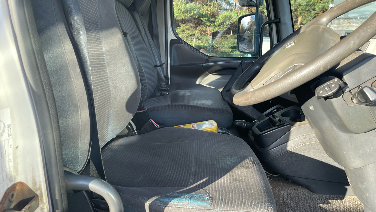 VOLVO FL 240 - Autocarro con pianale/ Cassone fisso: foto 5 VOLVO FL 240 - Autocarro con pianale/ Cassone fisso: foto 5