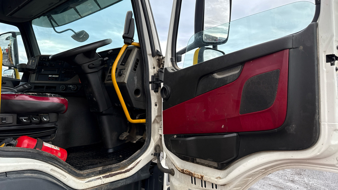 Volvo FM 410 - Autocarro ribaltabile, Camion con gru: foto 5 Volvo FM 410 - Autocarro ribaltabile, Camion con gru: foto 5