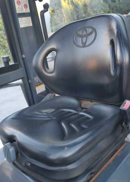 Toyota 7FGF25 - Carrello elevatore a gas: foto 5 Toyota 7FGF25 - Carrello elevatore a gas: foto 5