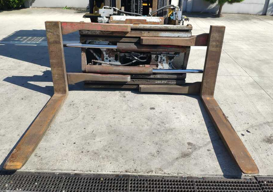 Yale GDP50VX - Carrello elevatore diesel: foto 3 Yale GDP50VX - Carrello elevatore diesel: foto 3