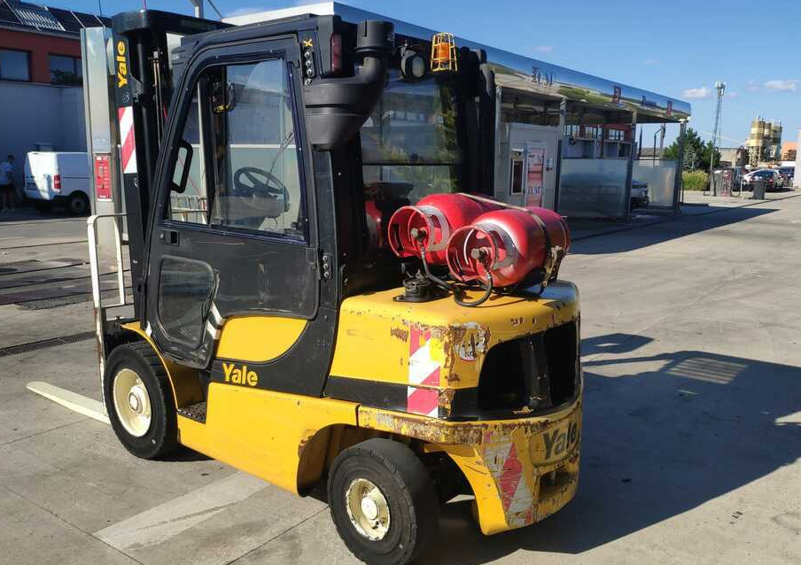 Yale GLP35VX - Carrello elevatore a gas: foto 2 Yale GLP35VX - Carrello elevatore a gas: foto 2
