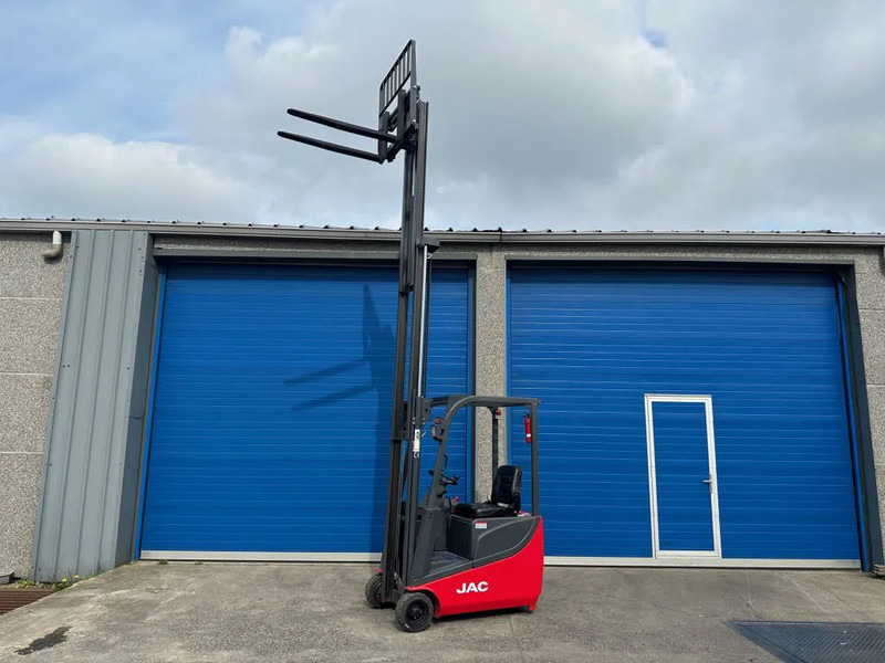 Jac CPD15S - Carrello elevatore elettrico: foto 4 Jac CPD15S - Carrello elevatore elettrico: foto 4