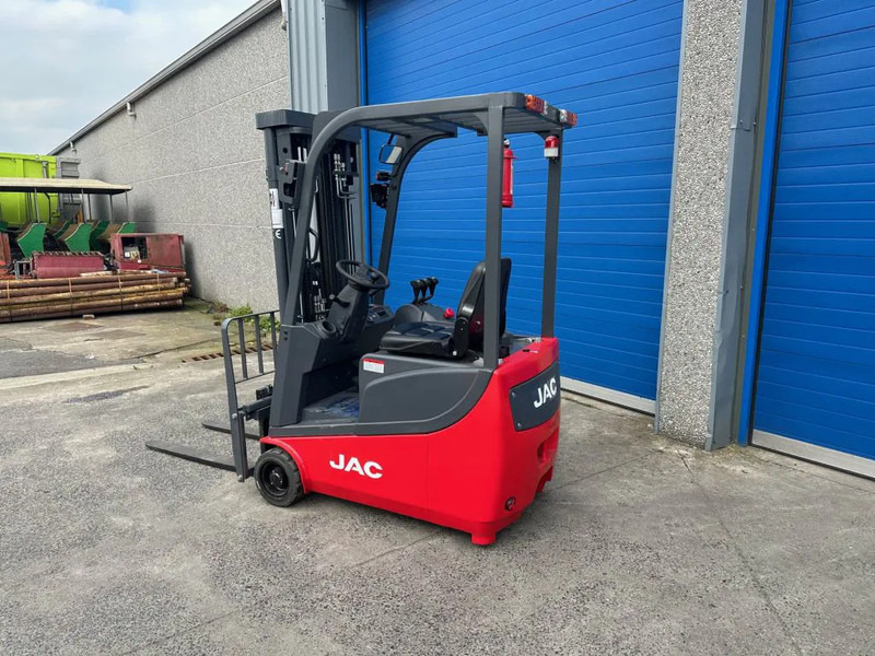 Jac CPD15S - Carrello elevatore elettrico: foto 2 Jac CPD15S - Carrello elevatore elettrico: foto 2