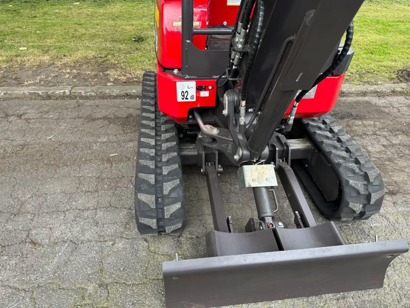 Rhino Rhinoceros XN18 - Miniescavatore: foto 5 Rhino Rhinoceros XN18 - Miniescavatore: foto 5