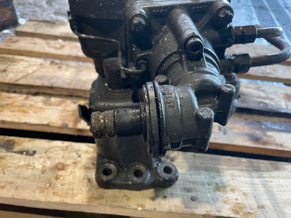 DAF CF Lenkung Lenkgetriebe - Sterzo per Camion: foto 4 DAF CF Lenkung Lenkgetriebe - Sterzo per Camion: foto 4