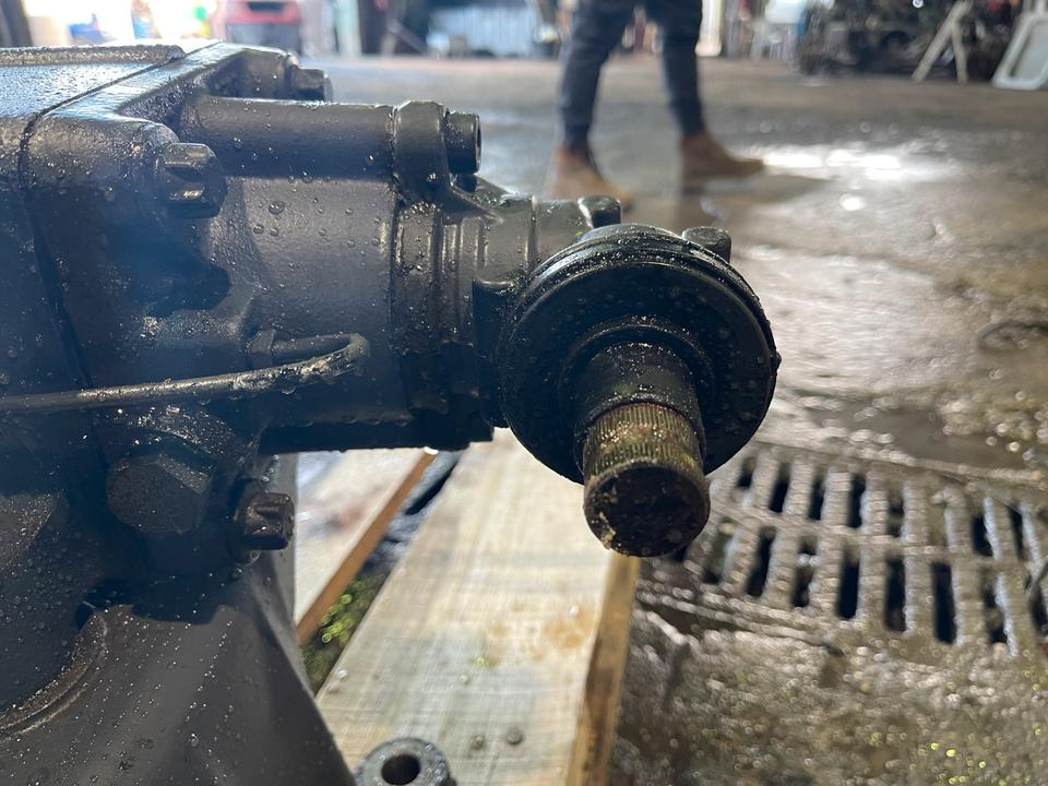 DAF CF Lenkung Lenkgetriebe - Sterzo per Camion: foto 3 DAF CF Lenkung Lenkgetriebe - Sterzo per Camion: foto 3