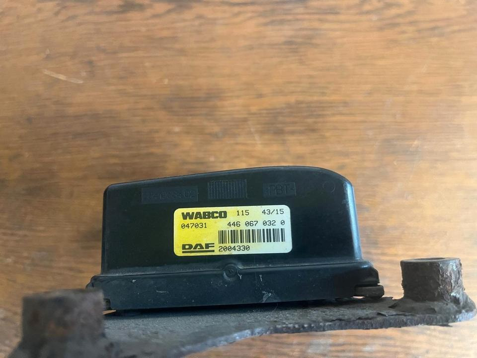 DAF Radarsensor 2004330 WABCO 4460670320 - Sensor per Camion: foto 3 DAF Radarsensor 2004330 WABCO 4460670320 - Sensor per Camion: foto 3