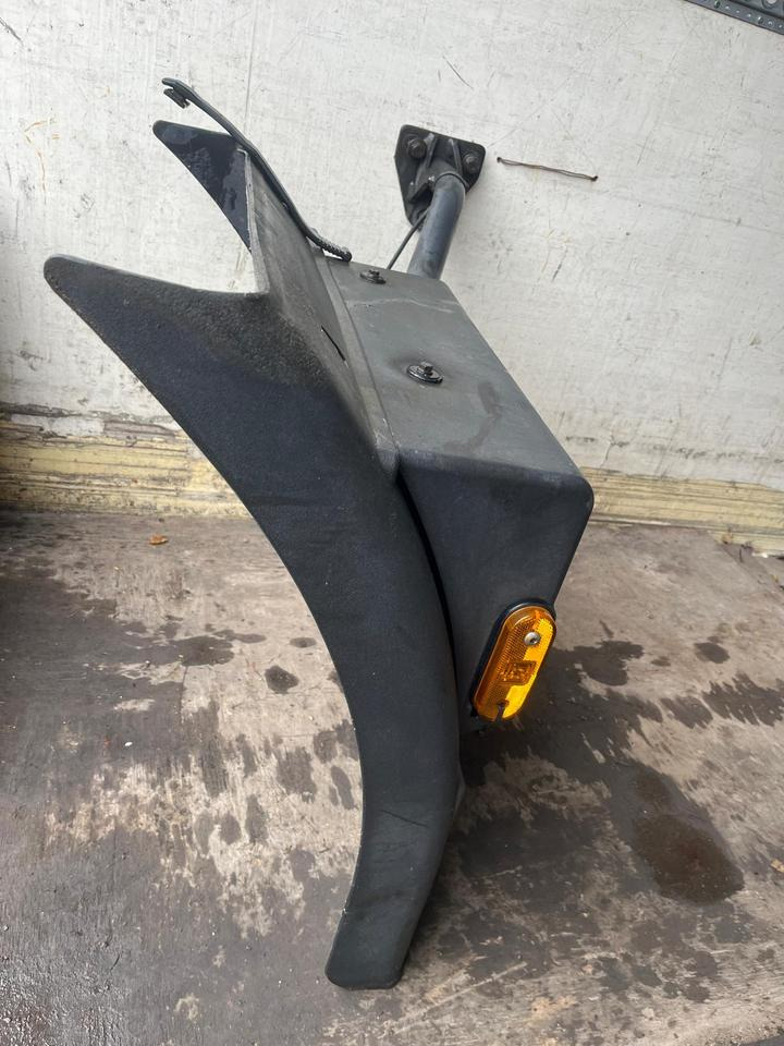 IVECO Stralis 450 Kotflügel vorne links 41299389 / 41299388 - Parafango per Camion: foto 3 IVECO Stralis 450 Kotflügel vorne links 41299389 / 41299388 - Parafango per Camion: foto 3