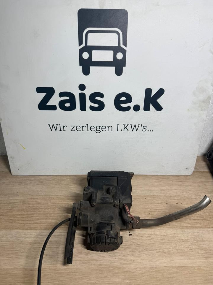 MAN KNORR-BREMSE EBS Ventil K000913 81.52106.6041 - Valvola per Camion: foto 1 MAN KNORR-BREMSE EBS Ventil K000913 81.52106.6041 - Valvola per Camion: foto 1