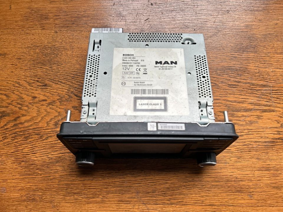 MAN Radio/Navigationssystem TGM BOSCH 81.28100-6017 - Sistema di navigazione per Camion: foto 2 MAN Radio/Navigationssystem TGM BOSCH 81.28100-6017 - Sistema di navigazione per Camion: foto 2