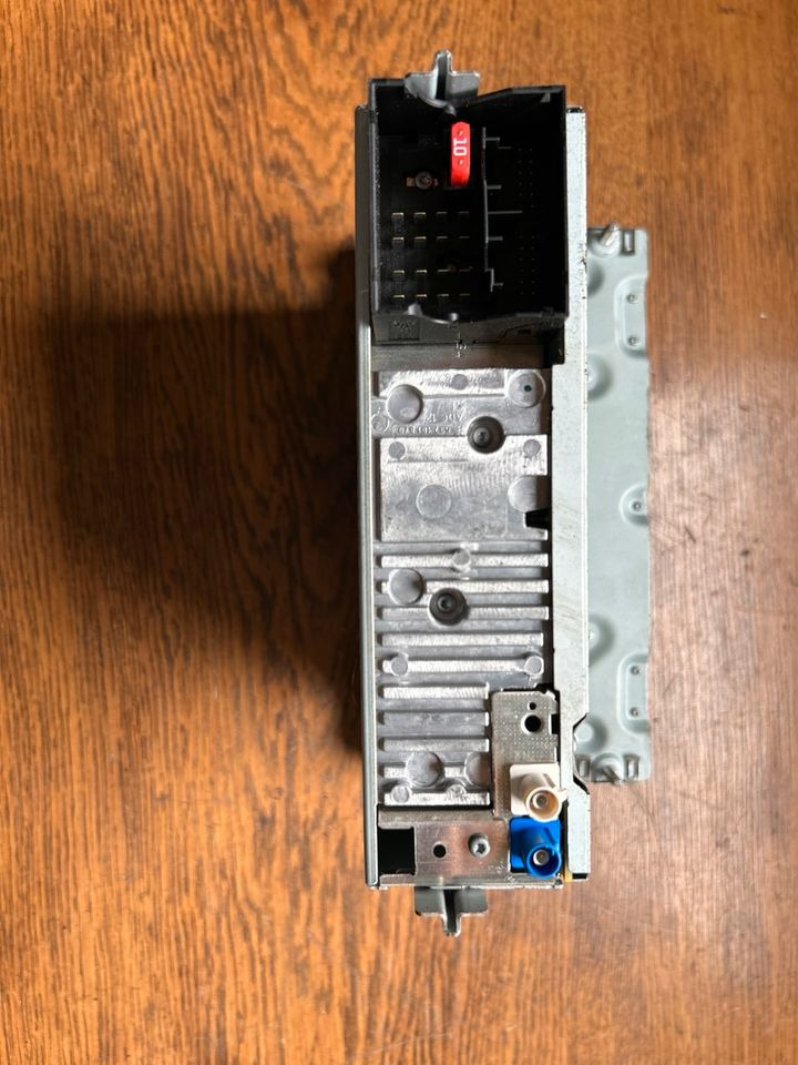 MAN Radio/Navigationssystem TGM BOSCH 81.28100-6017 - Sistema di navigazione per Camion: foto 4 MAN Radio/Navigationssystem TGM BOSCH 81.28100-6017 - Sistema di navigazione per Camion: foto 4