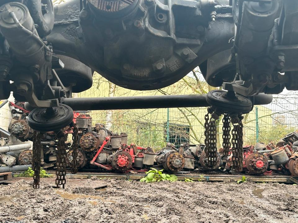 MAN TGM 15.290 Hinterachse 37:10 /81.35010.6168 mit Schnee ketten - Asse posteriore per Camion: foto 5 MAN TGM 15.290 Hinterachse 37:10 /81.35010.6168 mit Schnee ketten - Asse posteriore per Camion: foto 5