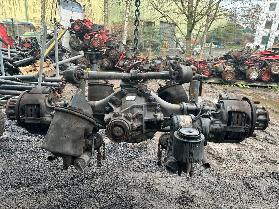 MAN TGM 15.290 Hinterachse 37:10 /81.35010.6168 mit Schnee ketten - Asse posteriore per Camion: foto 1 MAN TGM 15.290 Hinterachse 37:10 /81.35010.6168 mit Schnee ketten - Asse posteriore per Camion: foto 1