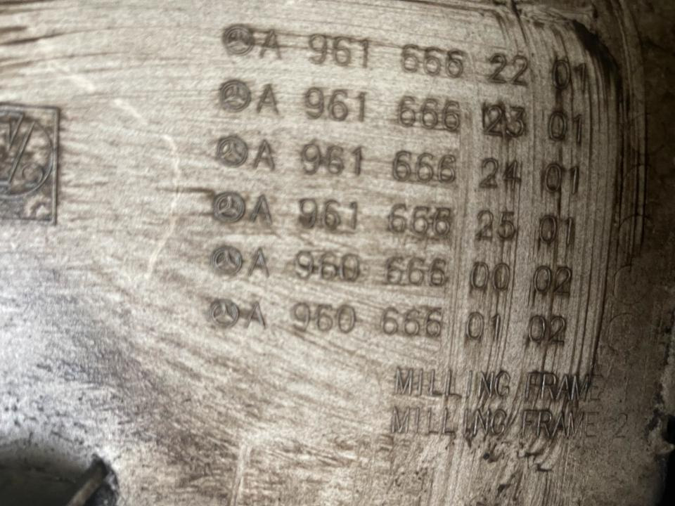 Mercedes ACTROS MP4 Einstieg Links A9616662201 - Gradino sottoscocca per Camion: foto 3 Mercedes ACTROS MP4 Einstieg Links A9616662201 - Gradino sottoscocca per Camion: foto 3