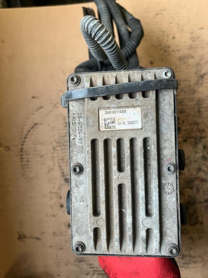 Mercedes Actros MP4 AdBlue Pumpe A0001405378 - Pompa di alimentazione per Camion: foto 5 Mercedes Actros MP4 AdBlue Pumpe A0001405378 - Pompa di alimentazione per Camion: foto 5