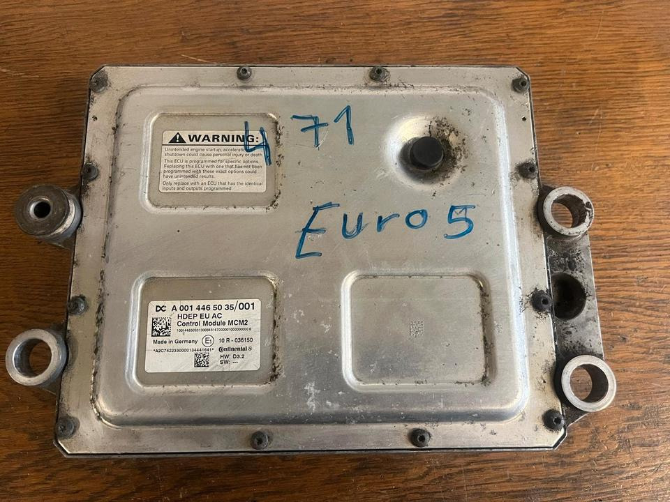 Mercedes Actros MP4 EU5 Motorsteuergerät OM471LA.EEV-6-00 - ECU per Camion: foto 4 Mercedes Actros MP4 EU5 Motorsteuergerät OM471LA.EEV-6-00 - ECU per Camion: foto 4