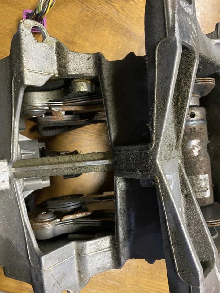 Mercedes Actros MP4 Lenksäule Lenkung - Colonna dello sterzo per Camion: foto 5 Mercedes Actros MP4 Lenksäule Lenkung - Colonna dello sterzo per Camion: foto 5
