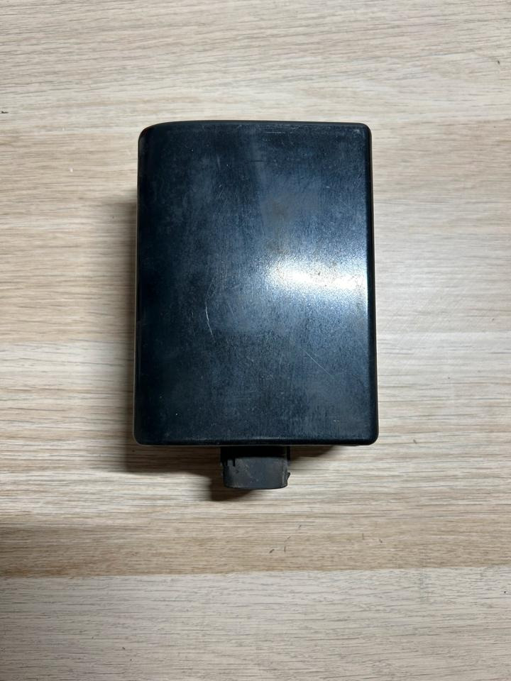 Mercedes Actros MP4 Radarsensor A0004461549 - Sensor per Camion: foto 2 Mercedes Actros MP4 Radarsensor A0004461549 - Sensor per Camion: foto 2