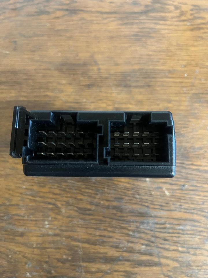 Mercedes Actros MP4 Video Radar Steuergerät A0004463551 - ECU per Camion: foto 4 Mercedes Actros MP4 Video Radar Steuergerät A0004463551 - ECU per Camion: foto 4