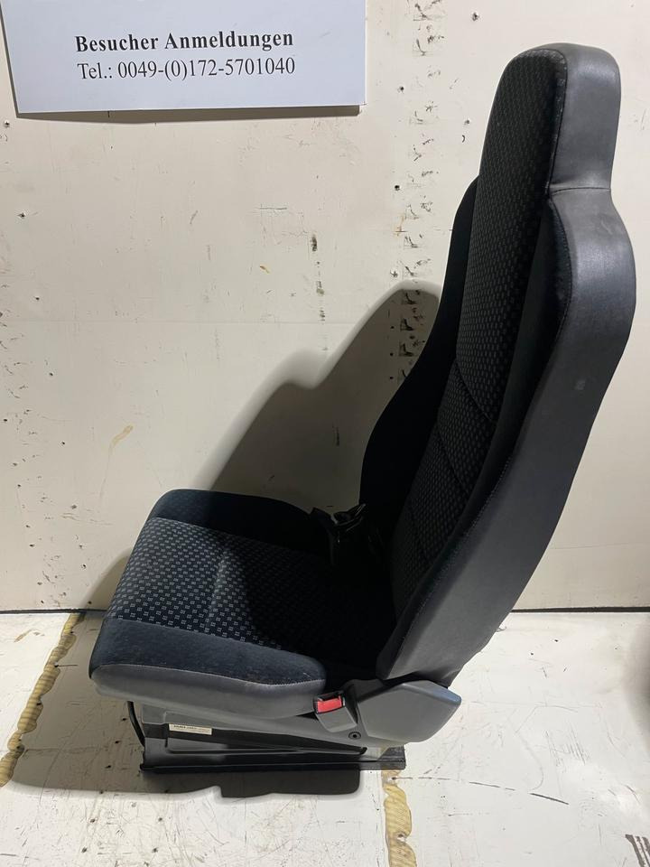 Mercedes Atego 3 Beifahrersitz - Sedile per Camion: foto 2 Mercedes Atego 3 Beifahrersitz - Sedile per Camion: foto 2