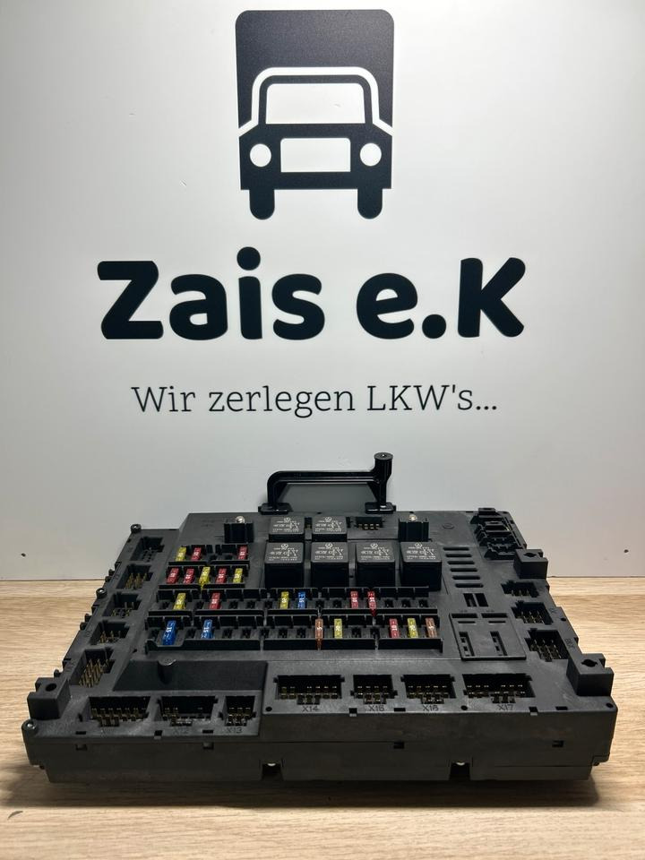 Mercedes Atego 4 EU6 Sicherungskasten A0014461958 - Fusibile: foto 1 Mercedes Atego 4 EU6 Sicherungskasten A0014461958 - Fusibile: foto 1