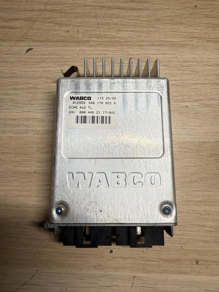 Mercedes Atego WABCO ECAS Steuergerät 0004462117 - ECU per Camion: foto 2 Mercedes Atego WABCO ECAS Steuergerät 0004462117 - ECU per Camion: foto 2