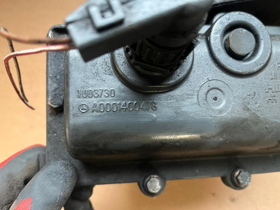 Mercedes-Benz Actros Atego EU4 EU5 AdBlue Pumpe A0001400478 - Pompa di alimentazione per Camion: foto 2 Mercedes-Benz Actros Atego EU4 EU5 AdBlue Pumpe A0001400478 - Pompa di alimentazione per Camion: foto 2